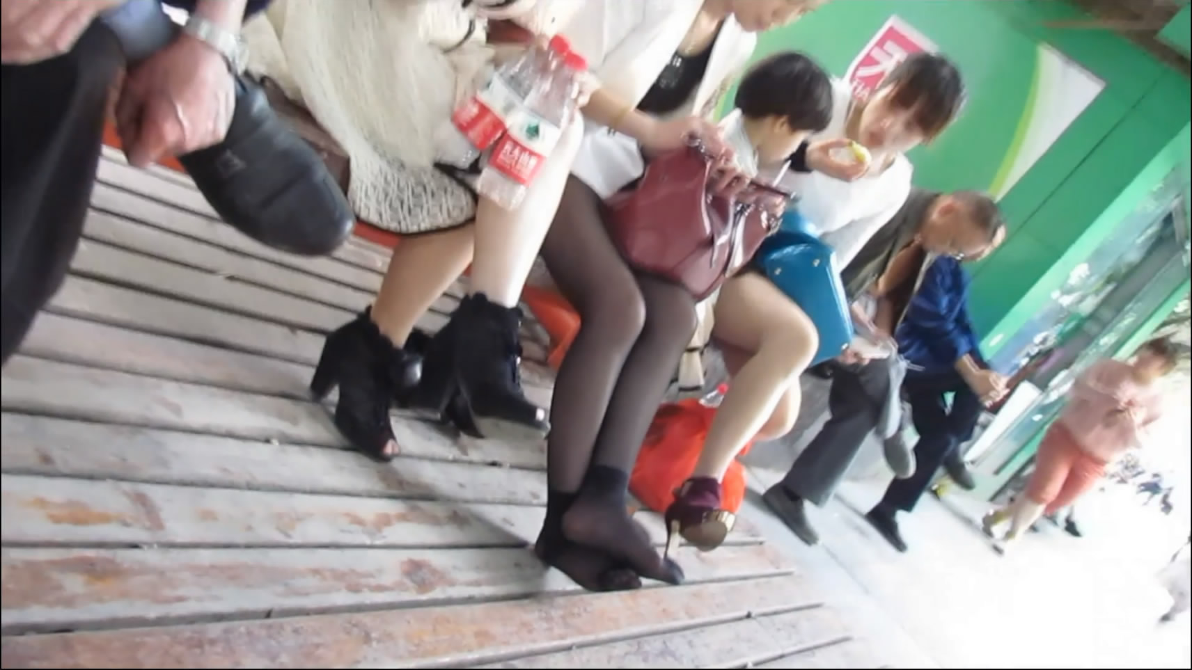 streetsnapnylon[00 00 43][20181203 212630 4]